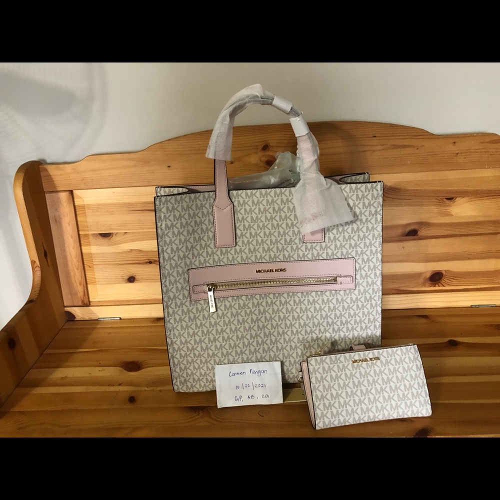 Michael Kors Kenley Only